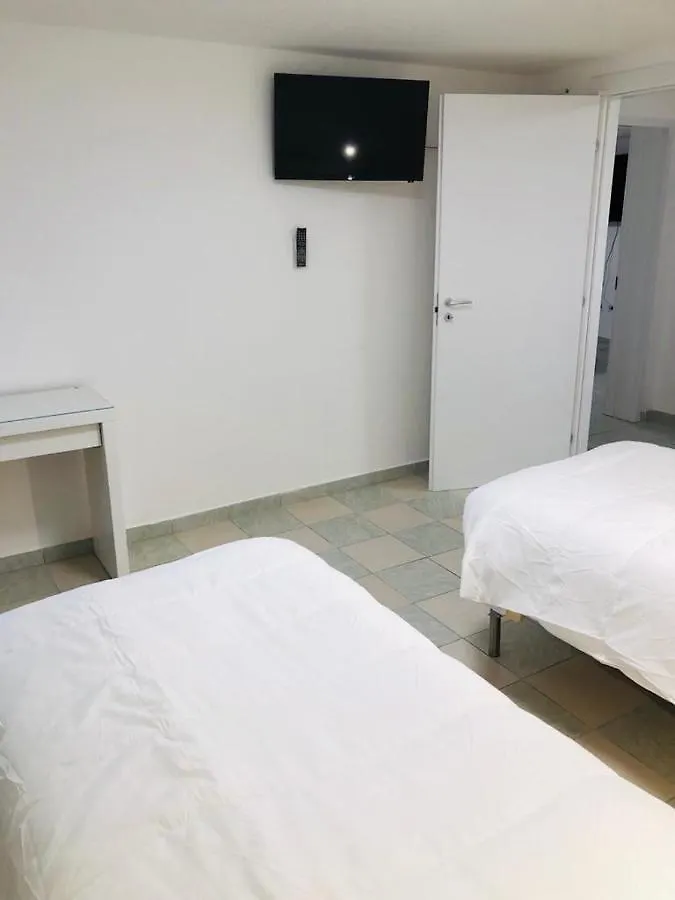 Apartamento 700Mt To Station Venezia,Free Parking, Shuttle Airport Via Napoli 71 Mestre