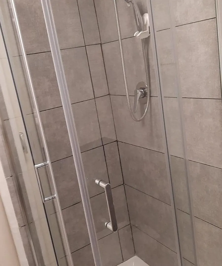 700Mt To Station Venezia,Free Parking, Shuttle Airport Via Napoli 71 Apartment Mestre 0*,